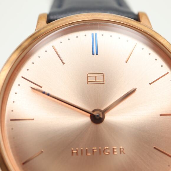 Tommy Hilfiger Womens Rose Gold Tone Slim 35mm Watch Blue Leather w New Battery main image 13